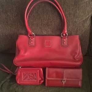 Vintage handbag and small wristlet, and wallet